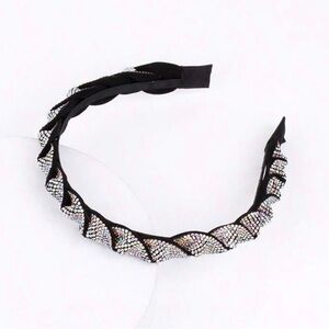 NWT Multicolor Rhinestone Headband